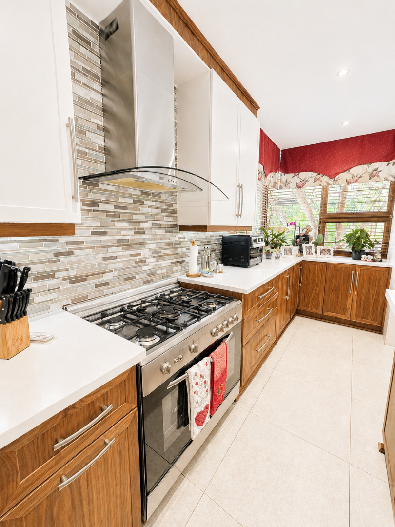 4 Bedroom Property for Sale in Wilkoppies North West
